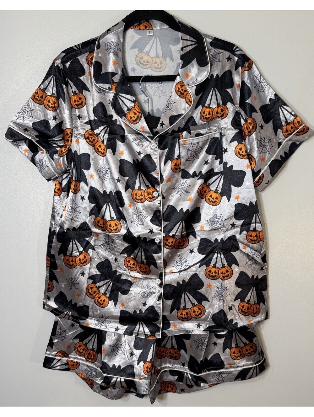 Halloween Gray Satin Pajama Set Women Large Pumpkin Cherry Bow Coquette EUC Pjs